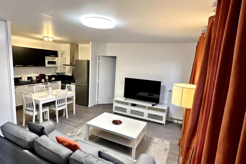 Appartement Cozy - Quartier Residentiel Μελάν Εξωτερικό φωτογραφία