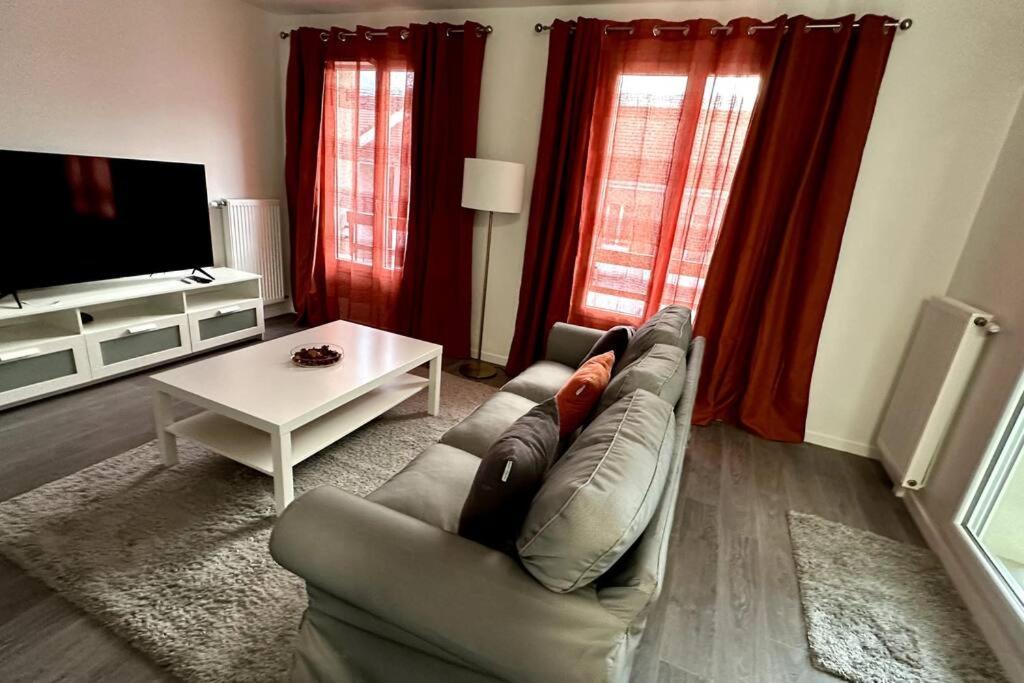 Appartement Cozy - Quartier Residentiel Μελάν Εξωτερικό φωτογραφία