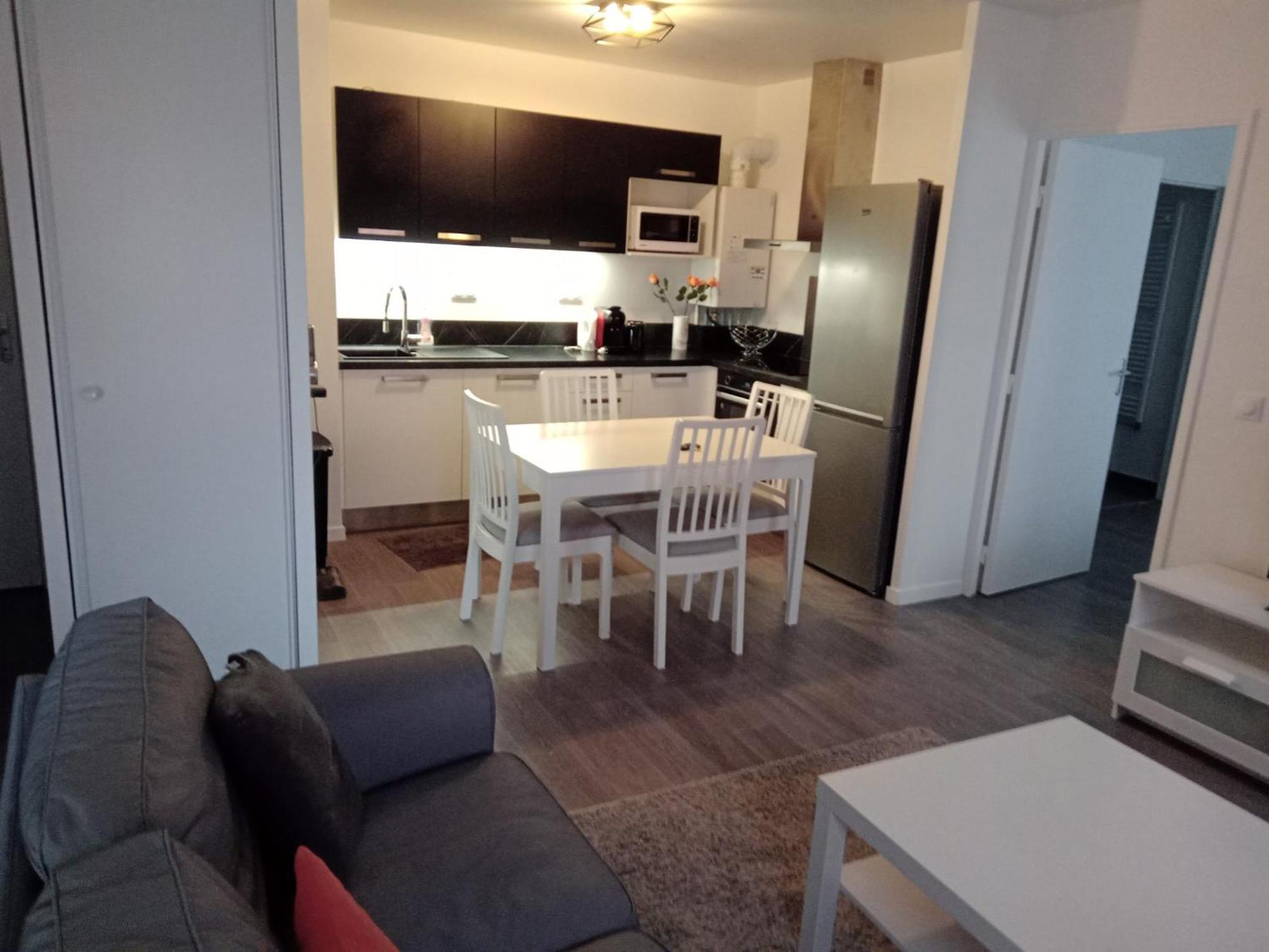 Appartement Cozy - Quartier Residentiel Μελάν Εξωτερικό φωτογραφία
