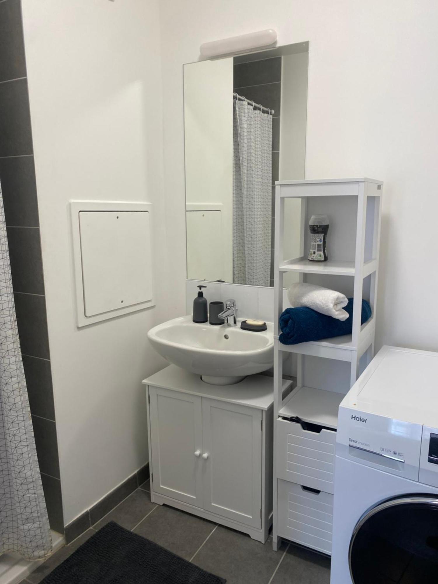 Appartement Cozy - Quartier Residentiel Μελάν Εξωτερικό φωτογραφία